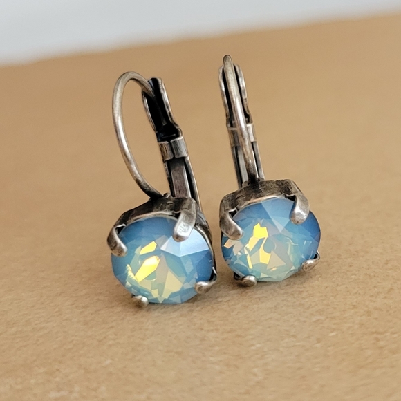 Austrian Crystal Earrings in Antique Silver - Picture 5 of 9